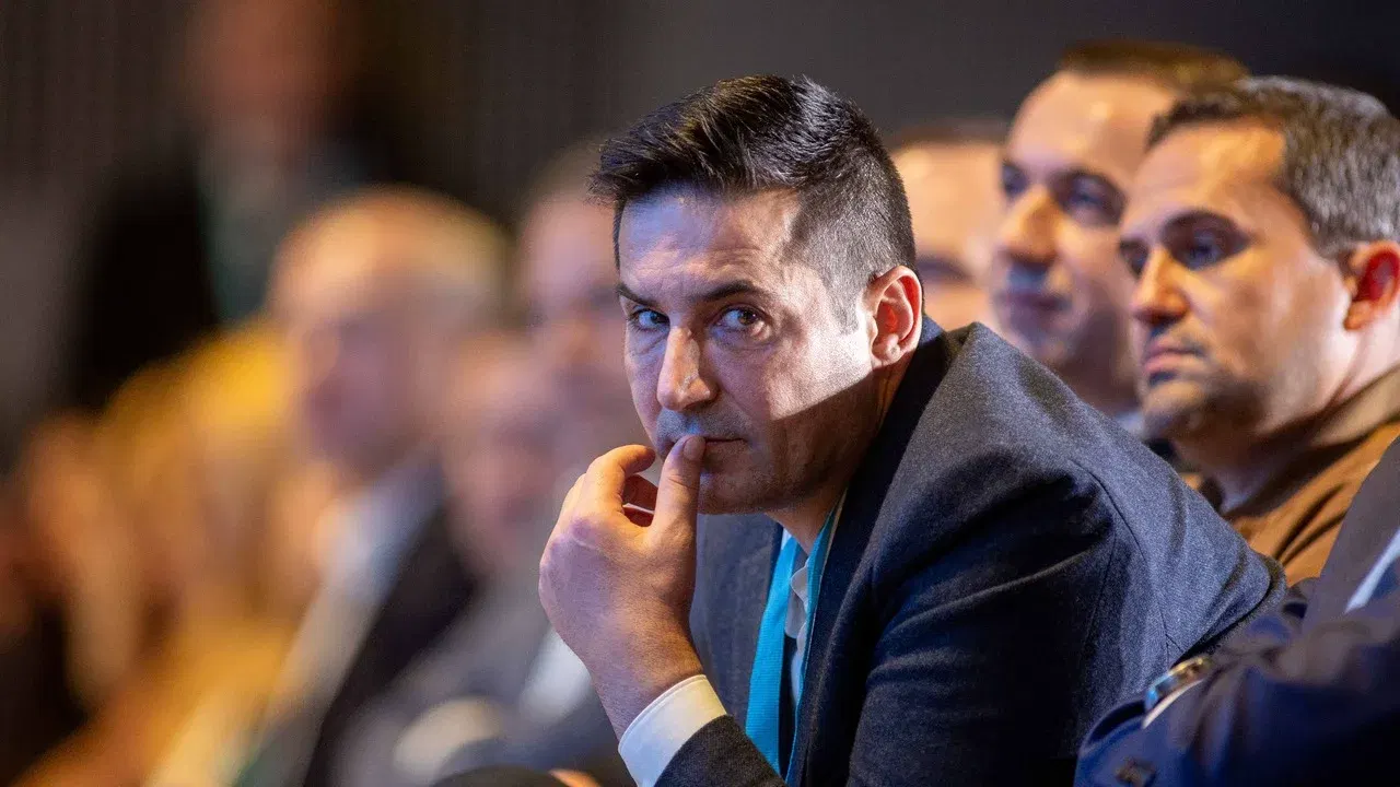 Claudiu Manda, secretarul general al PSD, la un eveniment politic