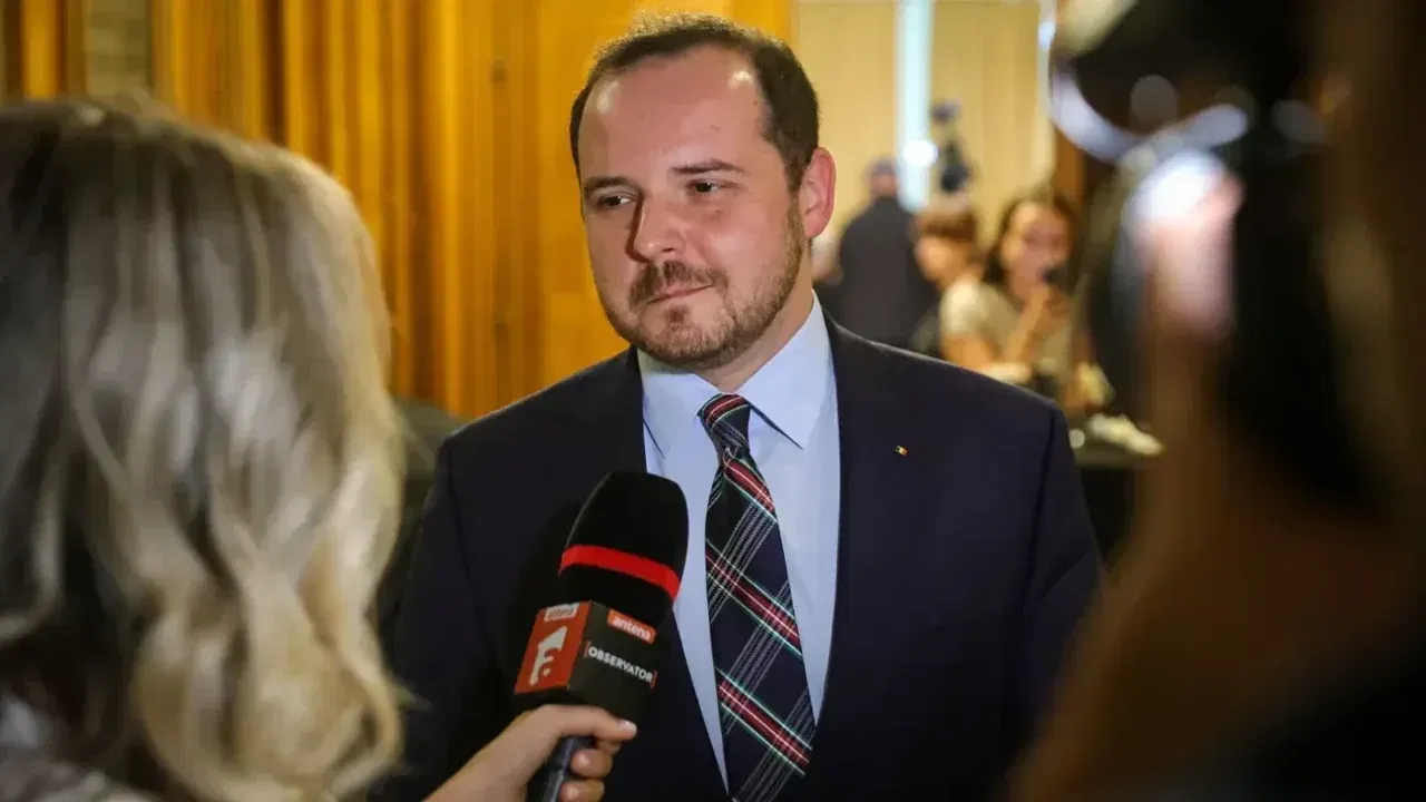 Alexandru Rogobete, ministrul Sănătății, la un eveniment public
