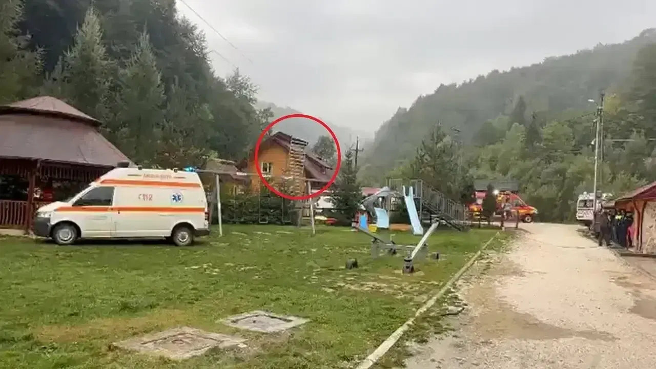 Echipaje de intervenție la casa de vacanță din Valea Verde, comuna Sohodol, unde trei bărbați au murit