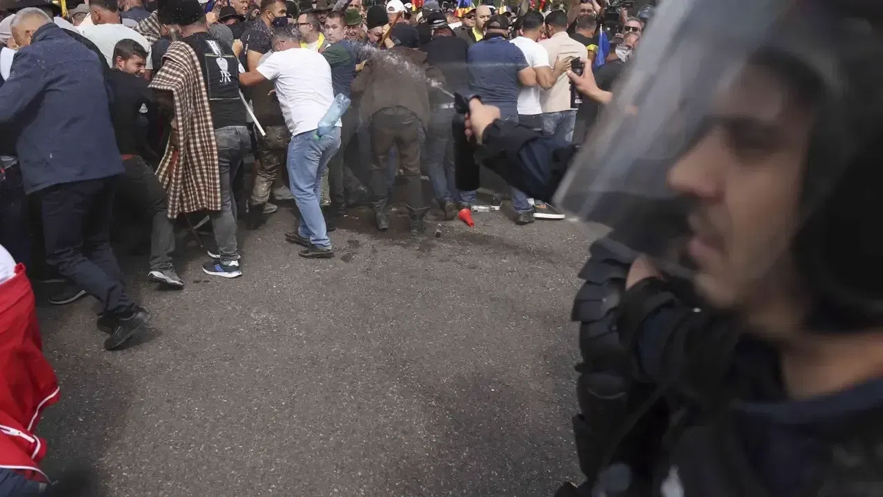 Crescători de ovine la protestul din Piața Victoriei, București, 15 septembrie 2026